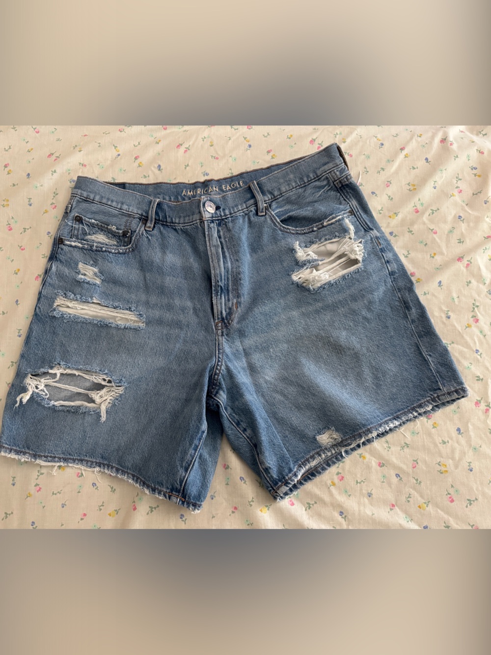 American Eagle Outfitters Light Blue Distressed Denim Shorts: NWOT